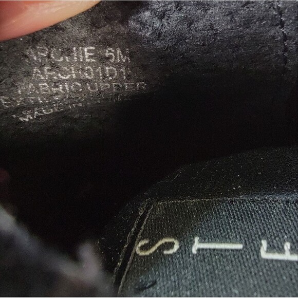 Steven Steve Madden Archie Loafers Size 6 Black Velvet Studded Flats - Picture 12 of 16